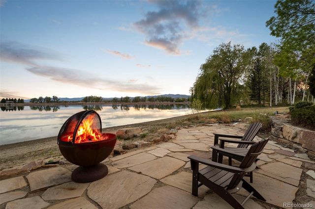 9402 Crystal Lane, Longmont, CO 80503