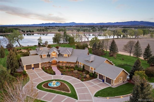 9402 Crystal Lane, Longmont, CO 80503