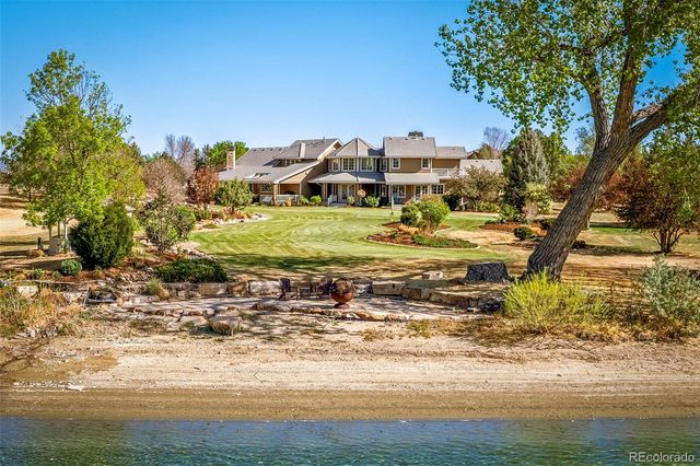 9402 Crystal Lane, Longmont, CO 80503