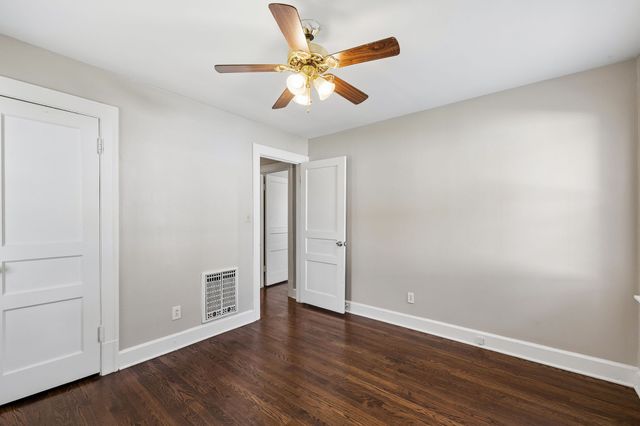 211 Rushwood Dr, Murfreesboro, TN 37130