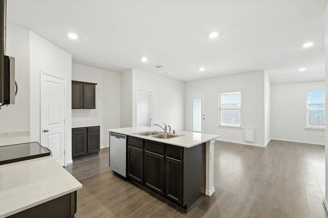 11112 W Pond, Providence Village, TX 76227