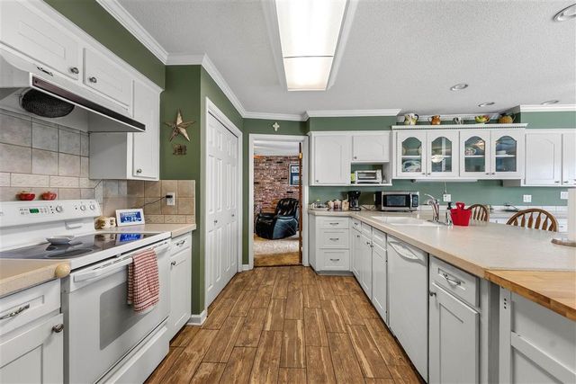 1411 Jefferson Drive, Lake Charles, LA 70605