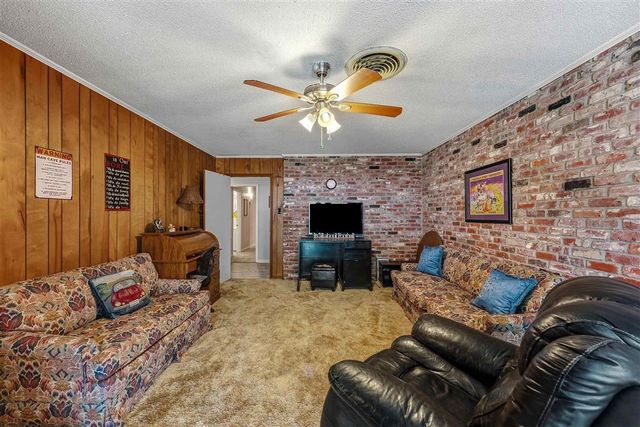 1411 Jefferson Drive, Lake Charles, LA 70605