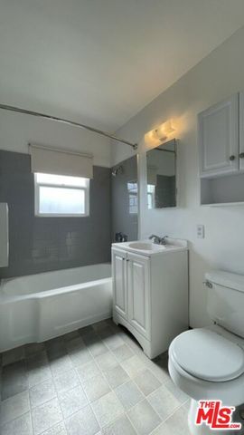 4121 Ocean View Boulevard D, Montrose, CA 91020