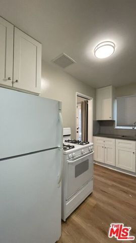 4121 Ocean View Boulevard D, Montrose, CA 91020