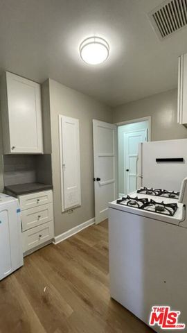 4121 Ocean View Boulevard D, Montrose, CA 91020