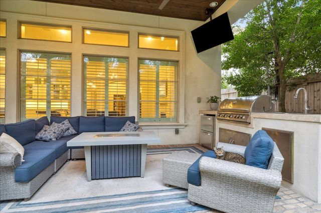 6424 Rutgers Avenue, Houston, TX 77005