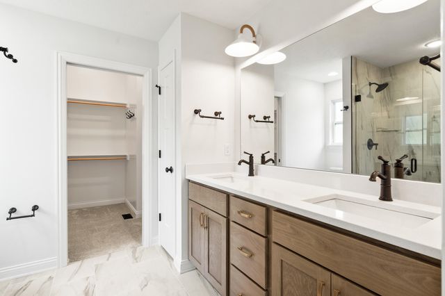 4415 VECCHI LN, Columbia, MO 65203