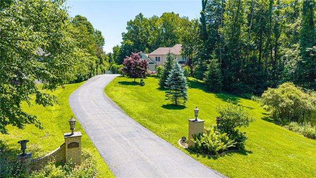 612 Wild Mallard, Webster, NY 14580