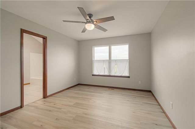 230 W Skylark Street, Gardner, KS 66030
