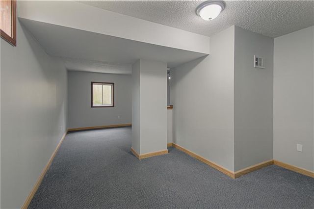 230 W Skylark Street, Gardner, KS 66030