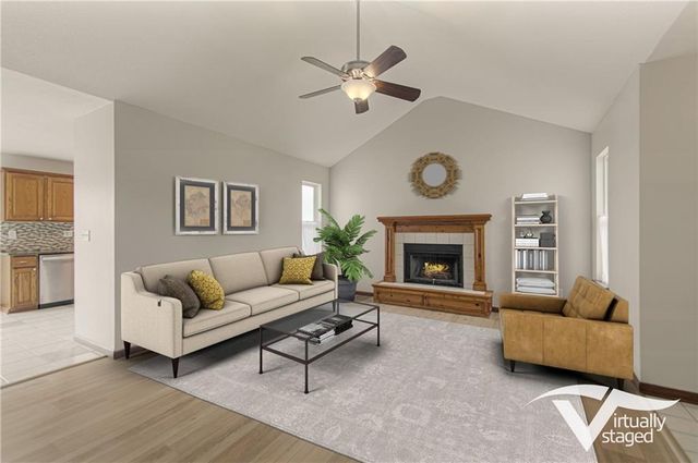 230 W Skylark Street, Gardner, KS 66030