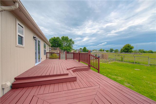 230 W Skylark Street, Gardner, KS 66030