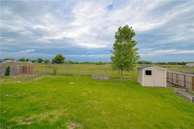 230 W Skylark Street, Gardner, KS 66030