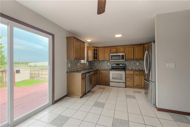 230 W Skylark Street, Gardner, KS 66030