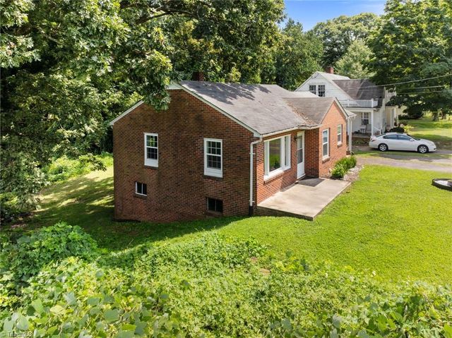 3627 Main Street, Winston-salem, NC 27127