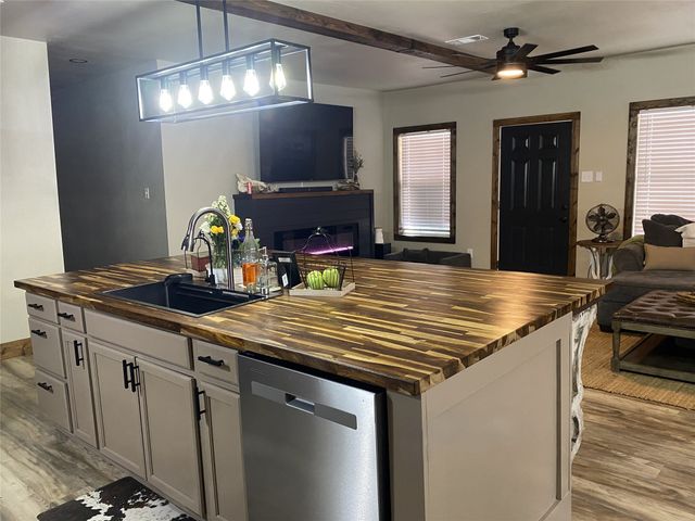 1609 Beech Street, Cisco, TX 76437