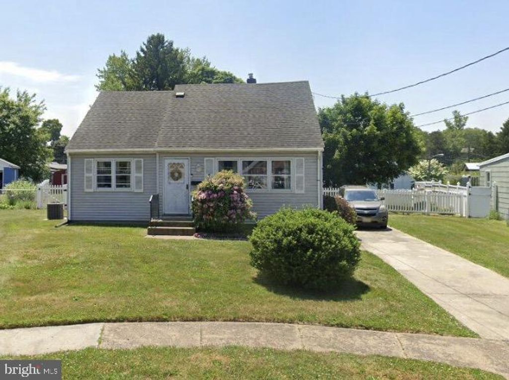 7 DARBY CT, Ewing Twp, NJ 08628
