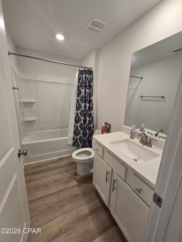 231 Boggy Creek Way, Callaway, FL 32404