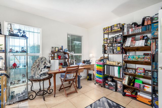 1600 N Wilmot Rd Unit 160, Tucson, AZ 85712