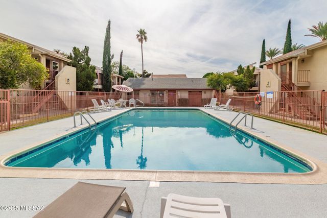 1600 N Wilmot Rd Unit 160, Tucson, AZ 85712