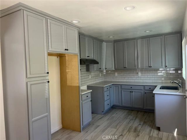 10210 Dorothy, South Gate, CA 90280