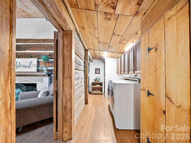 161 Moody Mountain Road, Burnsville, NC 28714