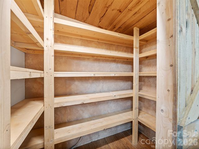 161 Moody Mountain Road, Burnsville, NC 28714