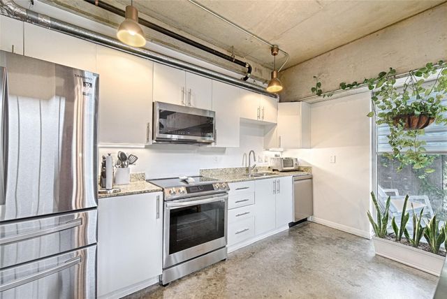 1001 Belleview Street 104, Dallas, TX 75215