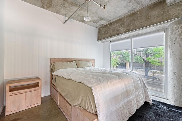 1001 Belleview Street 104, Dallas, TX 75215