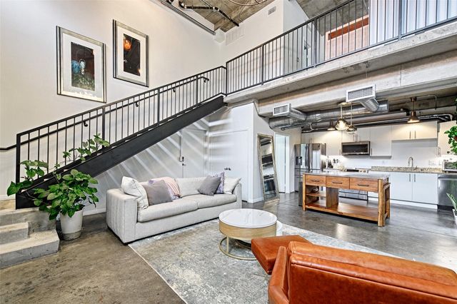 1001 Belleview Street 104, Dallas, TX 75215