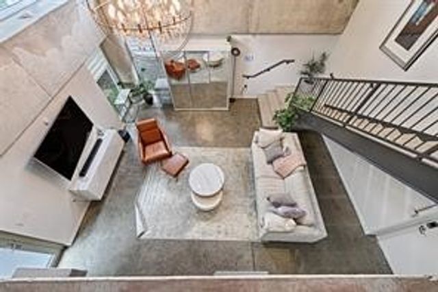 1001 Belleview Street 104, Dallas, TX 75215