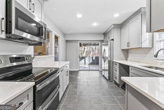 6518 Gray Hawk Way, Stone Mountain, GA 30087