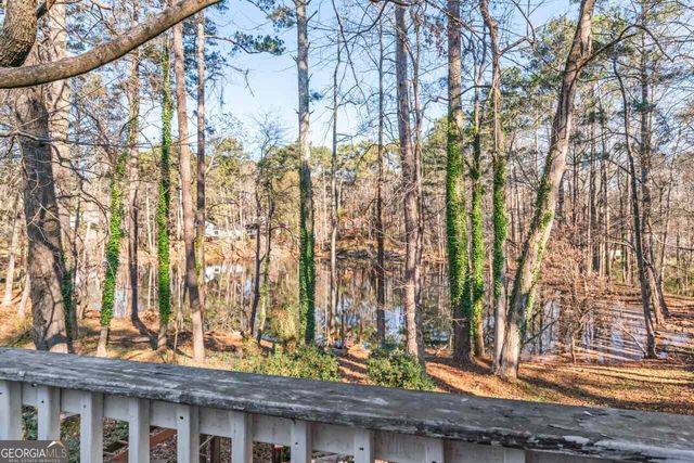 6518 Gray Hawk Way, Stone Mountain, GA 30087