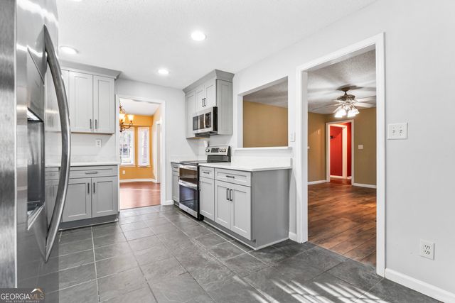 6518 Gray Hawk Way, Stone Mountain, GA 30087