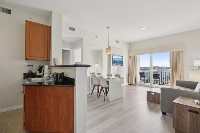 7395 UNIVERSAL BOULEVARD 905, Orlando, FL 32819