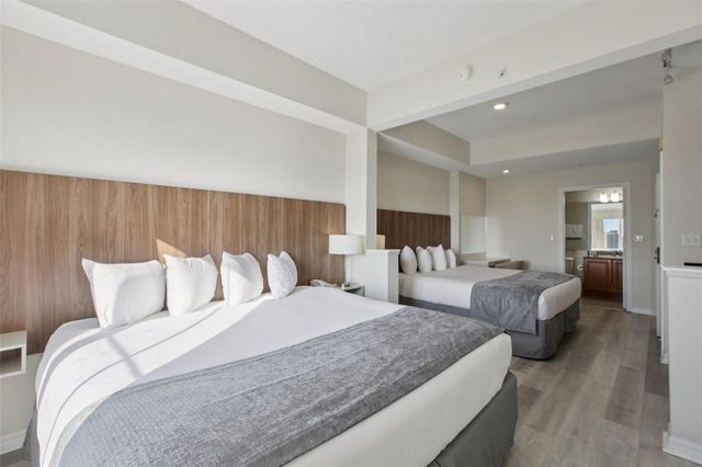 7395 UNIVERSAL BOULEVARD 905, Orlando, FL 32819