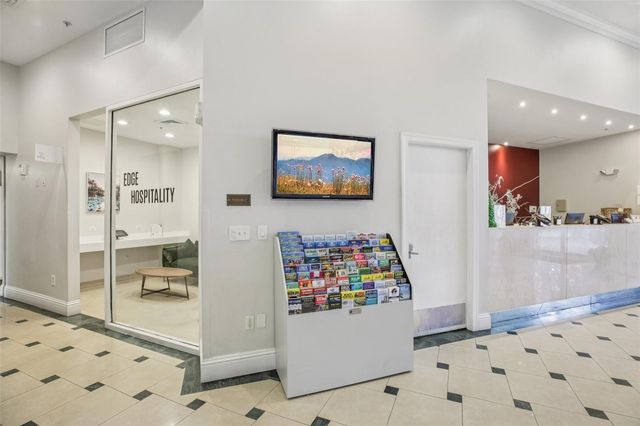 7395 UNIVERSAL BOULEVARD 905, Orlando, FL 32819