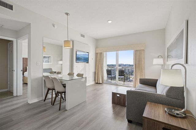 7395 UNIVERSAL BOULEVARD 905, Orlando, FL 32819