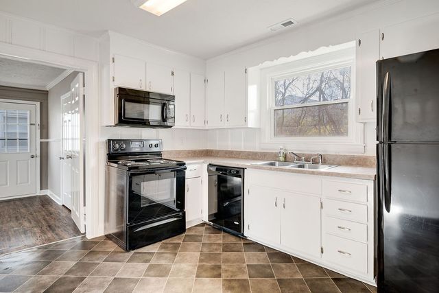 312 W Schell St, Gallatin, TN 37066