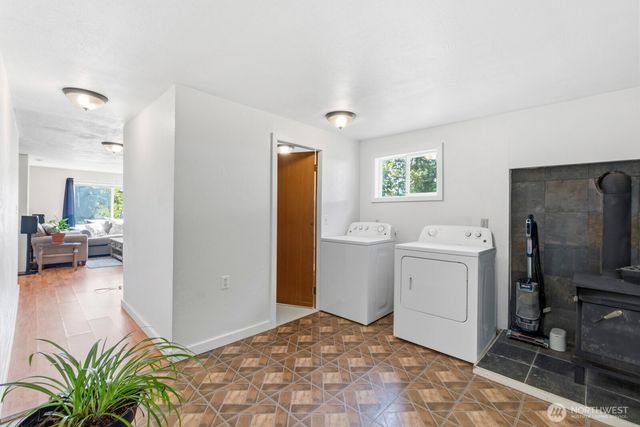290 Justus Road, Cinebar, WA 98533