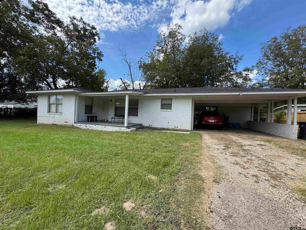 3325 Frankston Highway, Tyler, TX 75701