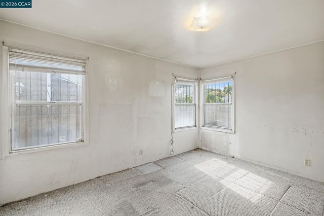 1926 Dunn Ave, Richmond, CA 94801