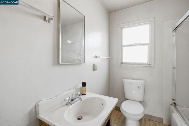 1926 Dunn Ave, Richmond, CA 94801