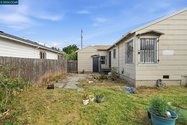 1926 Dunn Ave, Richmond, CA 94801
