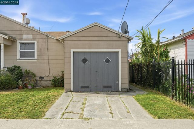 1926 Dunn Ave, Richmond, CA 94801