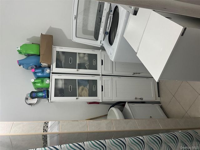 555 Hemlock Street, Brooklyn, NY 11208