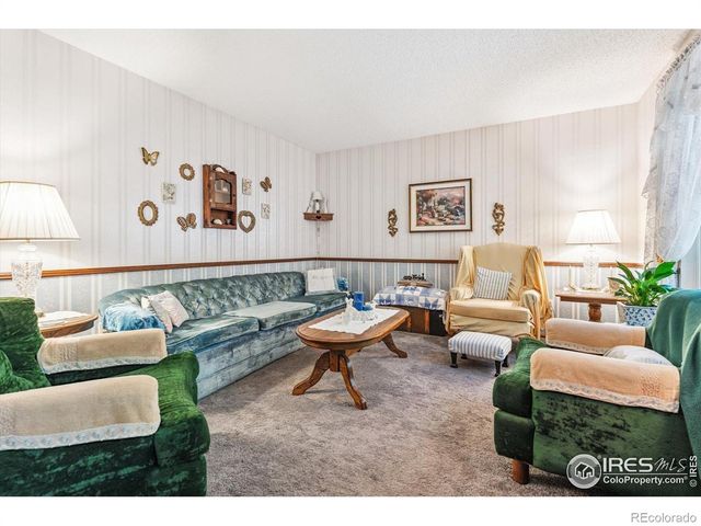 2516 S Cimarron Street, Aurora, CO 80014