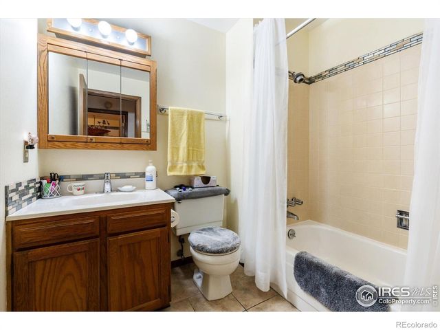 2516 S Cimarron Street, Aurora, CO 80014