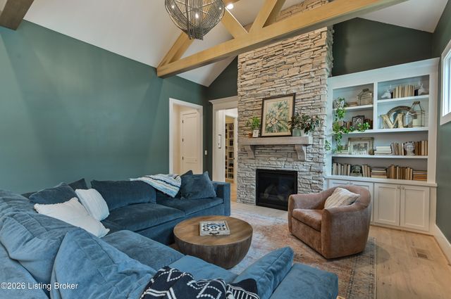 6318 Pond Lily St, Prospect, KY 40059